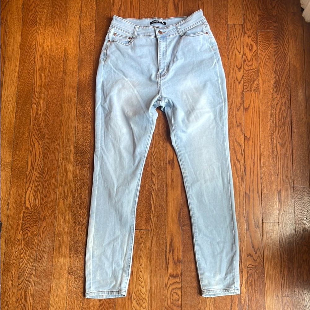 Fashion Nova - NWOT. Light Blue High-Waisted Women's Jeans